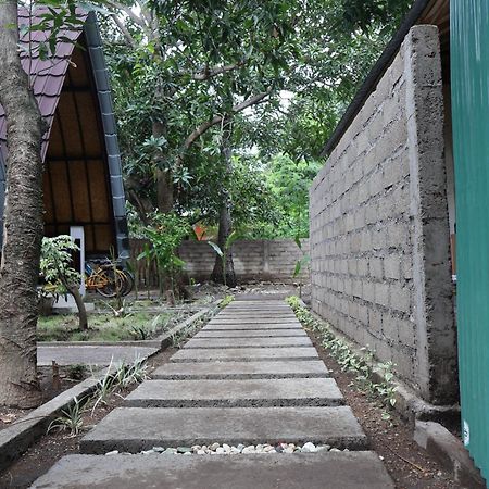 Rumah Gemala Gili Air Exterior photo