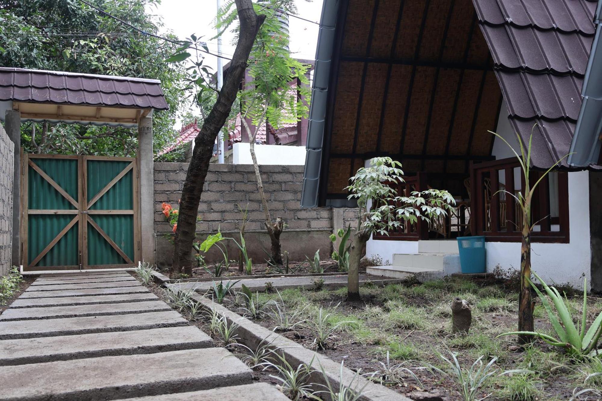 Rumah Gemala Gili Air Exterior photo